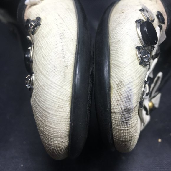 Gucci White Floral Flats - Picture 11 of 12